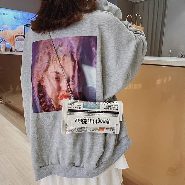 Newspapers modeling day clutch - Flap Bag Envelope ulasan dan harga