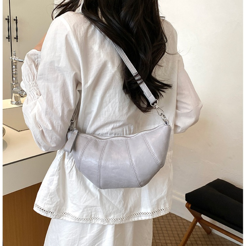 Soft PU Semicircle Shoulder Ba - Half Moon Crescent ulasan dan harga