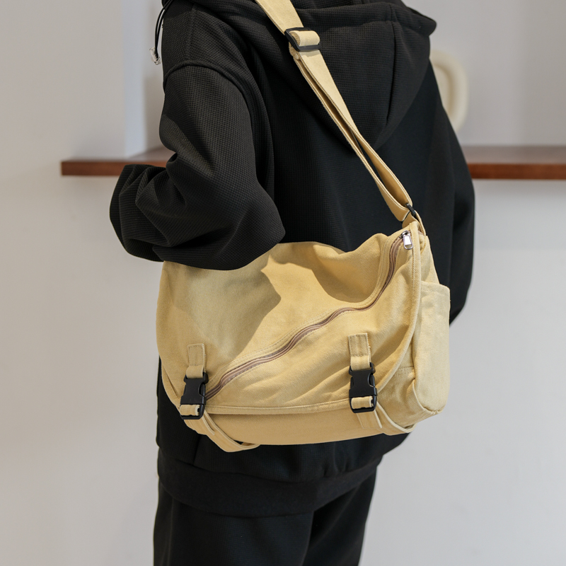 Japanese Style Canvas Messenge - Flap Bag Envelope ulasan dan harga