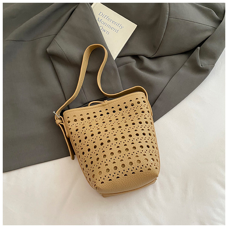 Summer popular hollow out big  - Women Bags Zadig ulasan dan harga